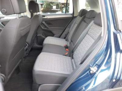 Volkswagen Tiguan 2.0 TDI SCR Life Blu/Azzurro usata Castelnuovo Rangone
