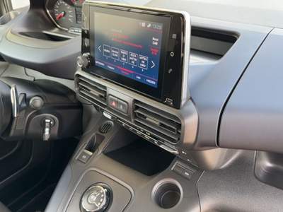 Peugeot Rifter BlueHDi 130 S&S EAT8 Allure Long Nero usata Castelnuovo Rangone