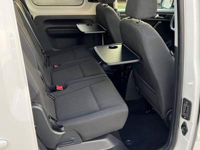 Volkswagen Caddy 2.0 TDI 150 CV DSG Bianco usata Castelnuovo Rangone