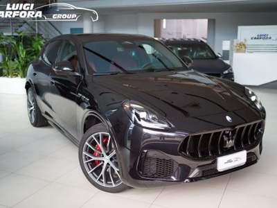 Maserati Grecale 2.0 MHEV Modena Nero usata Paolisi