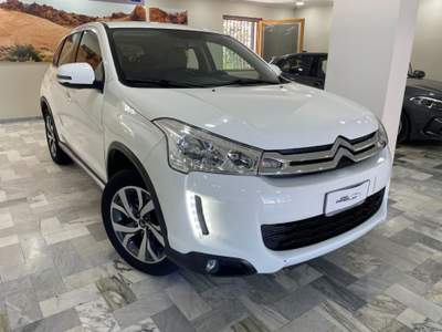 Citroen C4 Aircross HDi 115 S&S 2WD Seduction Bianco usata Paolisi