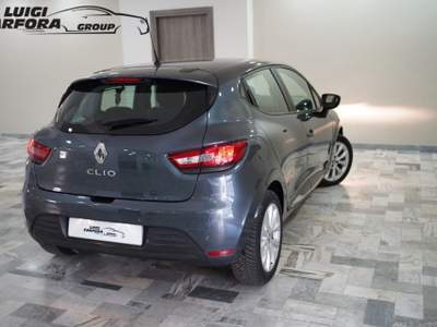 Renault Clio dCi 8V 90cv 5 porte Business Grigio usata Paolisi