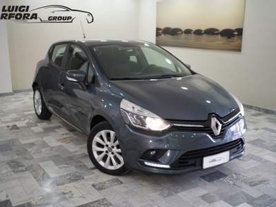 Renault Clio dCi 8V 90cv 5 porte Business Grigio usata Paolisi