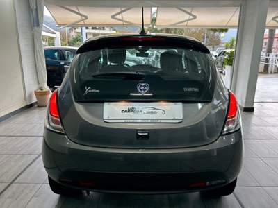 Lancia Ypsilon MY23 1.0 FIREFLY 70 CV START&STOP HYBRID GOLD usata Paolisi