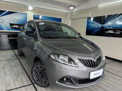 Lancia Ypsilon MY23 1.0 FIREFLY 70 CV START&STOP HYBRID GOLD usata Paolisi