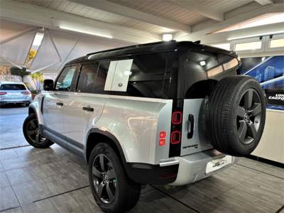 Land Rover Defender 110 2.0 SD4 AWD Auto Grigio usata Paolisi