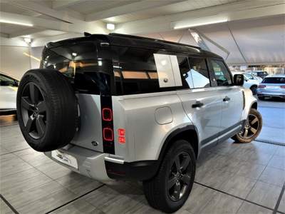 Land Rover Defender 110 2.0 SD4 AWD Auto Grigio usata Paolisi