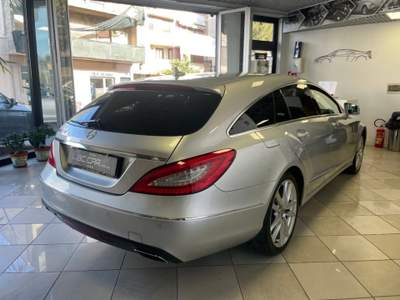 Mercedes-Benz CLS CDI SW *FARI LED*PELLE Grigio usata Mesagne