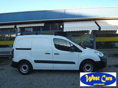 Peugeot Partner BlueHDi 100 ETG6  Active Bianco usata Vigevano