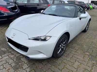 Mazda MX-5 1.5L Skyactiv-G Bianco usata Castelnuovo Rangone