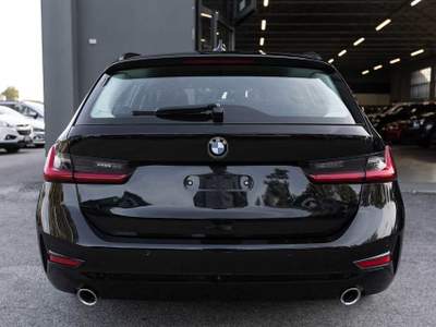 BMW Serie 3 320d 320d xDrive Touring Business Advantage Nero usata Silea