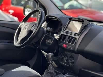 Opel Combo Tour Tour 1.6 CDTi 120CV Maxi Blu/Azzurro usata Castelnuovo Rangone
