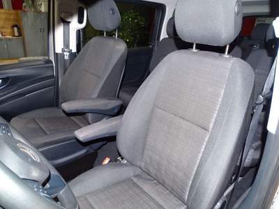 Mercedes-Benz Vito 2.2 119 BlueTEC 4x4 PL Tourer Pro Extra-Long Argento usata Castelnuovo Rangone