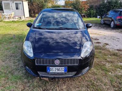 Fiat Grande Punto 1.4 5 porte Active Natural Power Nero usata Cesena