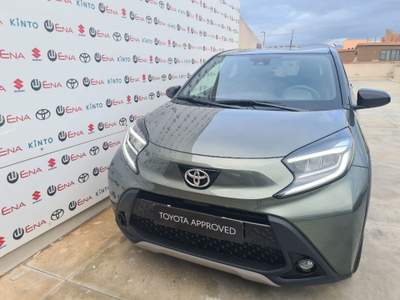 Toyota Aygo 1.0 VVT-i 72 CV 5 porte Lounge S-CVT Verde usata Cagliari