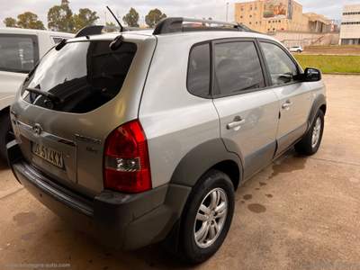 Hyundai Tucson Tucson 2.0 CRDi VGT Active                                                         Argento usata Sassari