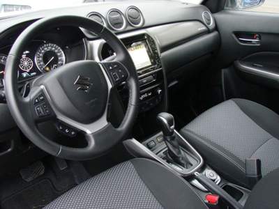 Suzuki Vitara 1.5 Hybrid A/T 4WD AllGrip Comfort Bianco usata Castelnuovo Rangone
