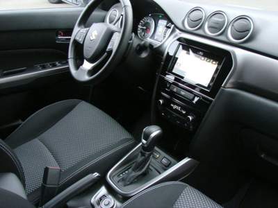 Suzuki Vitara 1.5 Hybrid A/T 4WD AllGrip Comfort Bianco usata Castelnuovo Rangone