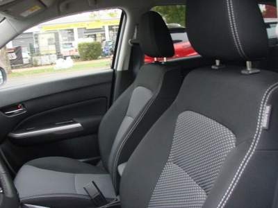 Suzuki Vitara 1.5 Hybrid A/T 4WD AllGrip Comfort Bianco usata Castelnuovo Rangone