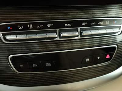 Mercedes-Benz Classe V d Automatic 4Matic Avantgarde Extralong Nero usata Castelnuovo Rangone