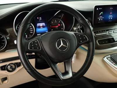 Mercedes-Benz Classe V d Automatic 4Matic Avantgarde Extralong Nero usata Castelnuovo Rangone
