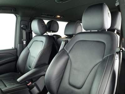 Mercedes-Benz Classe V d Automatic 4Matic Avantgarde Extralong Nero usata Castelnuovo Rangone