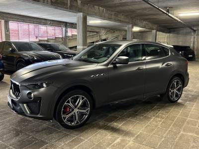 Maserati Levante V8 580 CV AWD Trofeo Grigio usata Torino