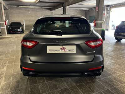 Maserati Levante V8 580 CV AWD Trofeo Grigio usata Torino