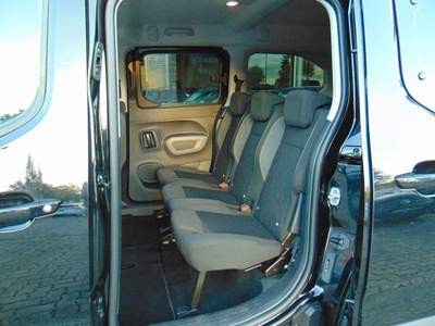 Peugeot Rifter BlueHDi 130 S&S Allure Long Nero usata Castelnuovo Rangone