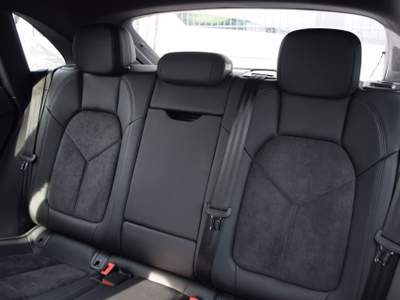 Porsche Macan 2.0 Nero usata Castelnuovo Rangone