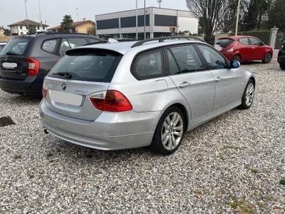 BMW Serie 3 320d d cat Touring TURBO K.O. - SPIA AIR BAG ACCESA Grigio usata Latisana