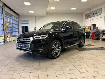 Audi Q5 40 TDI 204 CV quattro S tronic Business Sport Nero usata Sant'Anna d'Alfaedo