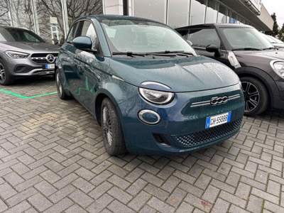 Fiat 500 Icon 42 kWh Verde usata Magenta Fiat 500 Icon 42 kWh Verde usata Magenta