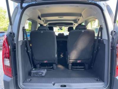 Peugeot Rifter Puretech 130 S&S EAT8 Allure Pack Long 7 posti Argento usata Castelnuovo Rangone