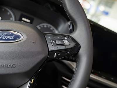 Ford Tourneo Connect 1.5 EcoBoost 114 CV Powershift Active Grigio usata Castelnuovo Rangone