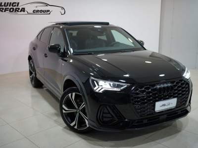 Audi Q3 SPB 40 TDI quattro Identity Black Tetto Apribile Nero usata Paolisi