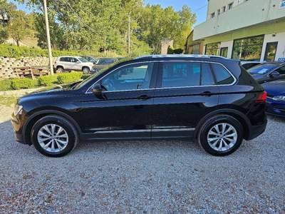 Volkswagen Tiguan 2.0 TDI 150CV SCR DSG Life usata Pesaro
