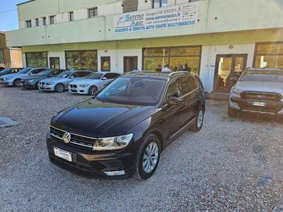 Volkswagen Tiguan 2.0 TDI 150CV SCR DSG Life usata Pesaro