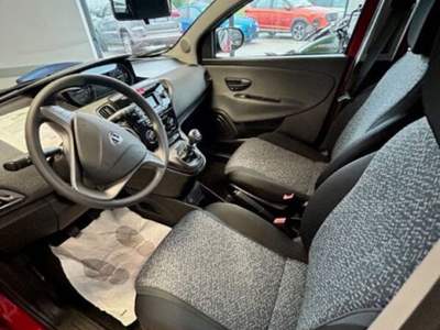 Lancia Ypsilon 1.0 firefly hybrid Silver Plus s&s 70cv usata Cervignano del Friuli