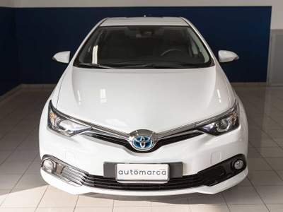 Toyota Auris 1.8 Hybrid Business Bianco usata Silea