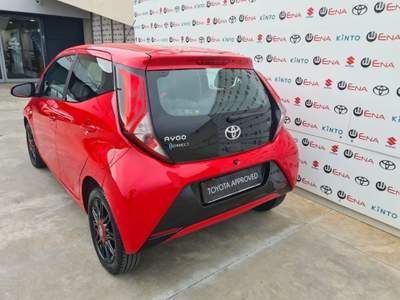 Toyota Aygo 1.0 VVT-i 72 CV 5 porte x-cool Rosso usata Cagliari