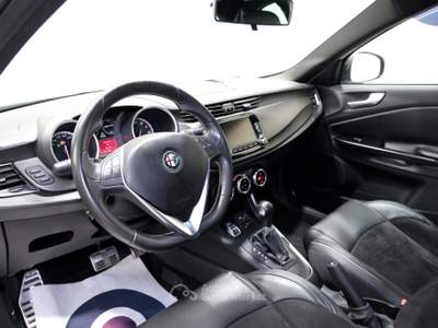Alfa Romeo Giulietta 1750 TURBO TCT QUADRIFOGLIO VERDE Bianco usata ROMA
