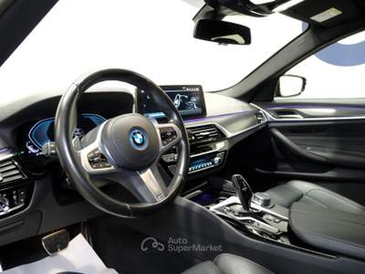 BMW Serie 5 530e E TOURING MSPORT Nero usata ROMA