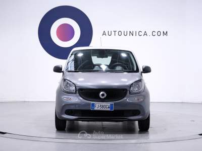 Smart forfour 60 1.0 YOUNGSTER NEOPATENTATI Grigio usata ROMA