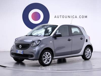 Smart forfour 60 1.0 YOUNGSTER NEOPATENTATI Grigio usata ROMA