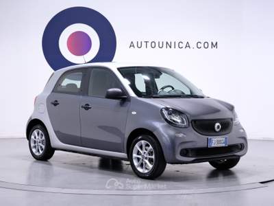 Smart forfour 60 1.0 YOUNGSTER NEOPATENTATI Grigio usata ROMA