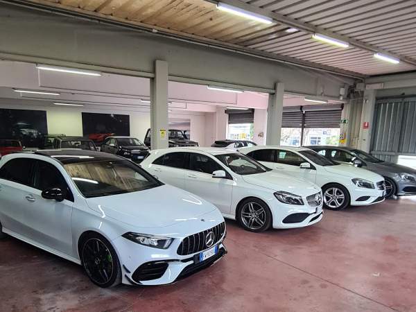 REAL CAR DI CASETTARI CRISTIAN