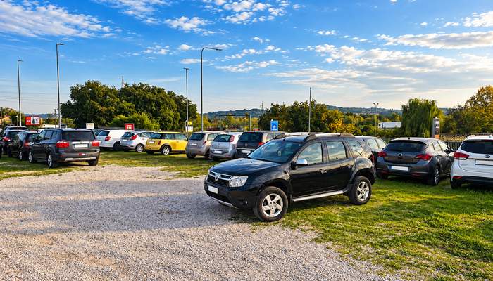NIKOAUTO PESARO DI GOMAN NARCISA