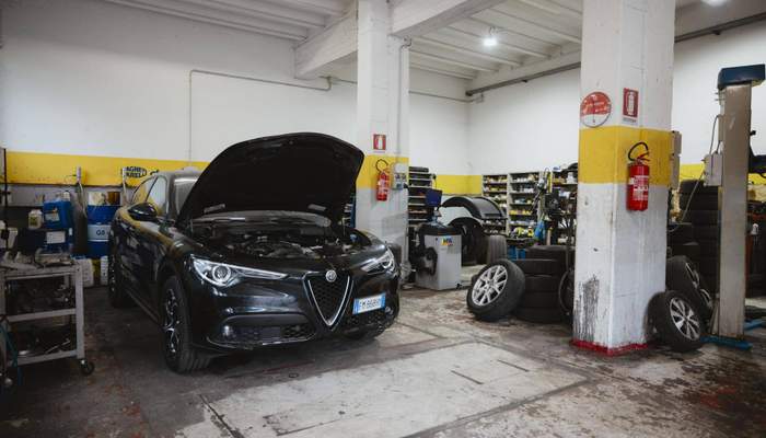 VILLA MOTORS HOUSE SRL