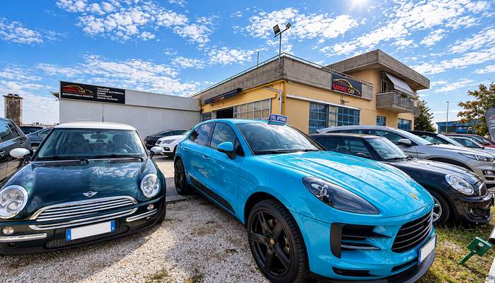 GARONZI CAR